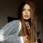 Julia Fernandes, Instagram