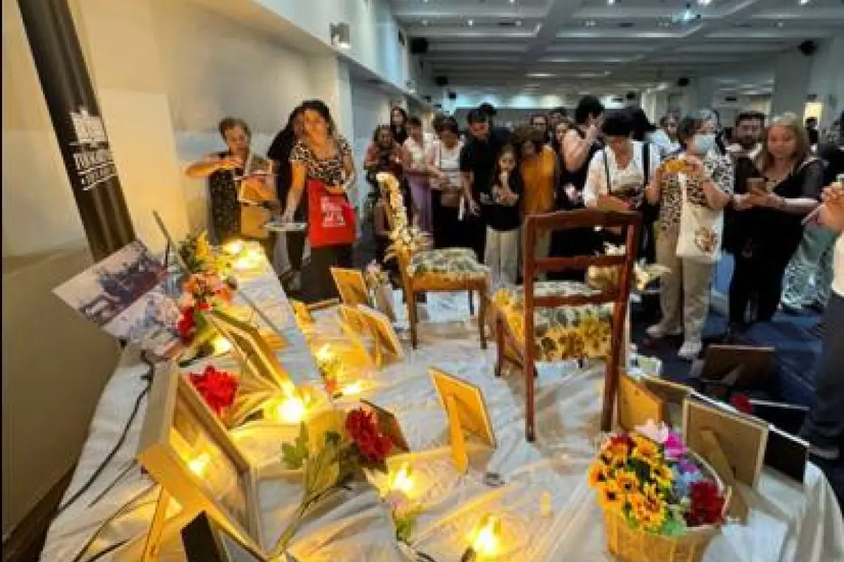 Mi Primera Navidad Sin Ti, Cedida