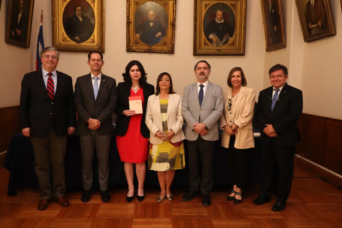Lanzamiento Cuando Cierran las universidades, Juan Pablo Carmona Y.