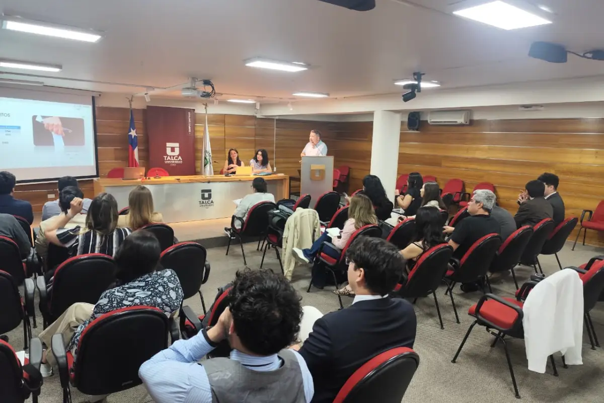 CUECH y SENDA realizan encuentro entorno al consumo de sustancias en la educación superior, Cedida