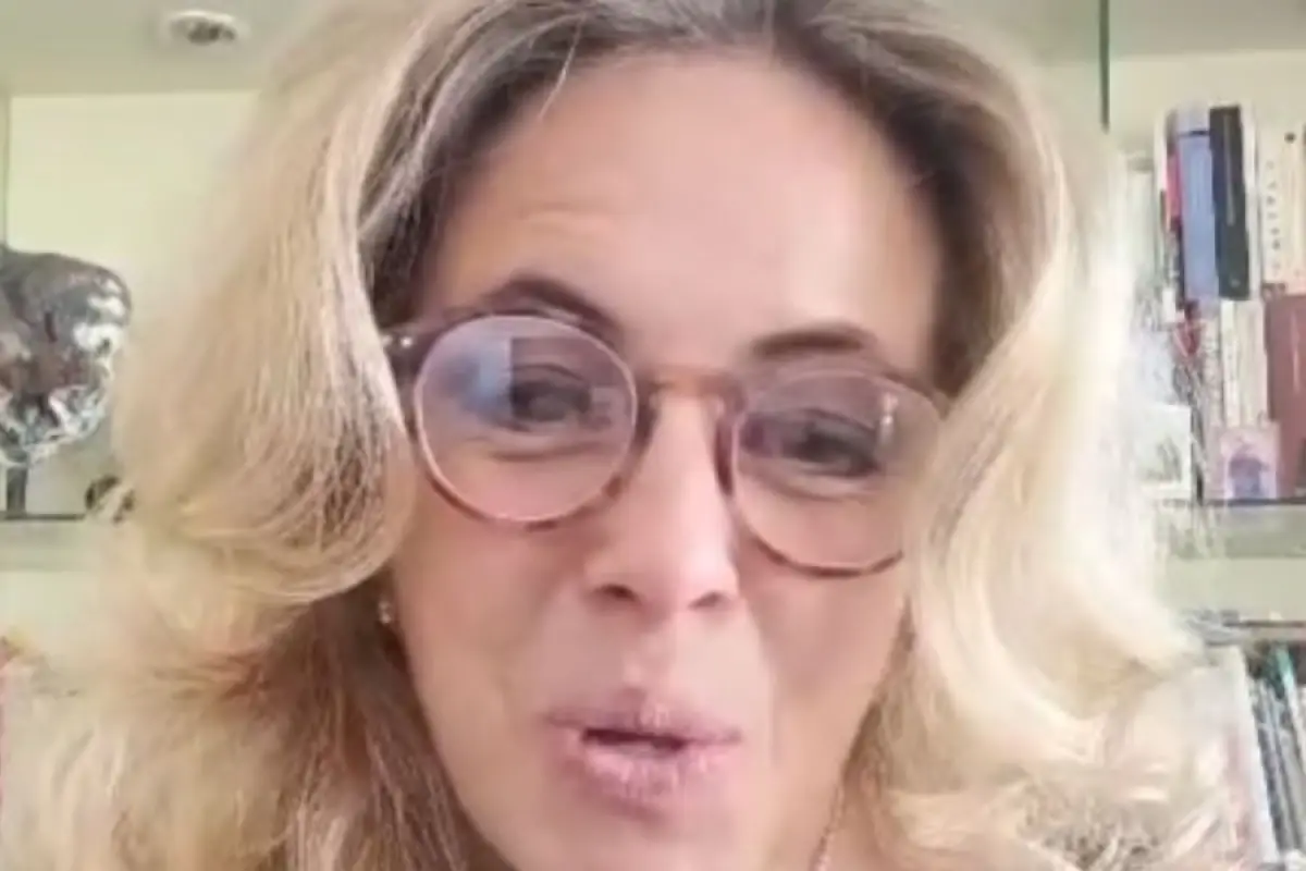 Vanessa Kaiser se defiende tras confusión, red X