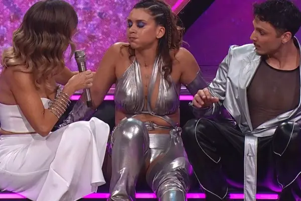 Carlyn Romero sufrió inesperado mareo ,red X