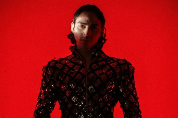 Javvi Elías nueva apuesta musical ,red X