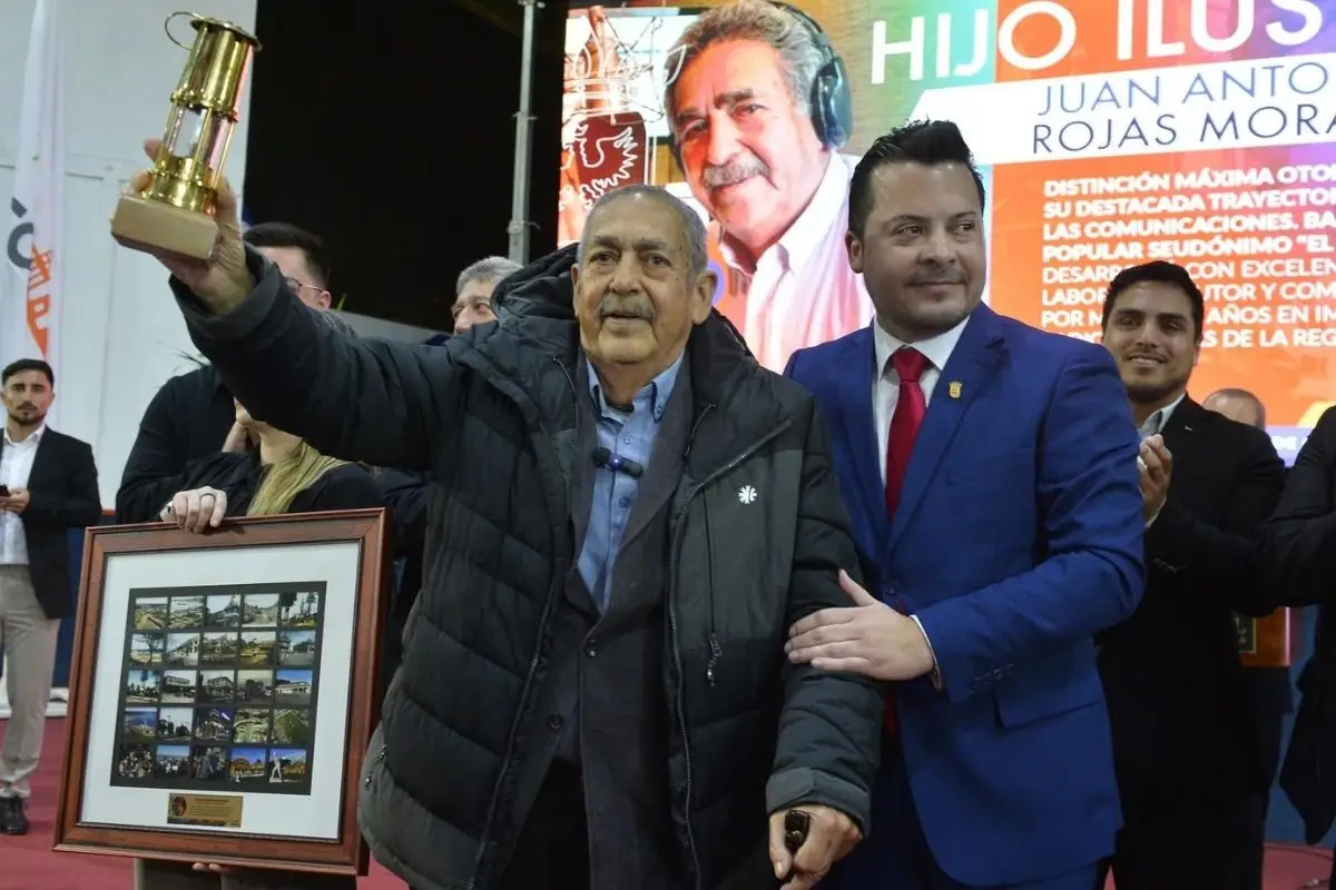 En agosto de este año Cachirupi fue distinguido como hijo ilustre de Coronel, red X