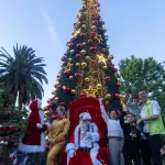 Renca dio inicio a la Navidad con presentación de coro gospel, llegada del Viejito pascuero y el encendido de árbol de más de 12 metros, Cedida