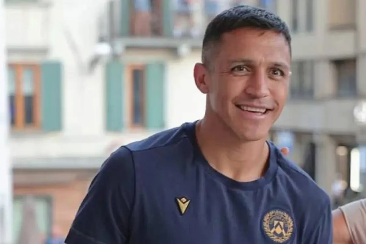 Alexis Sánchez , Redes sociales | Referencial