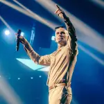 Emanuel Noir, Instagram