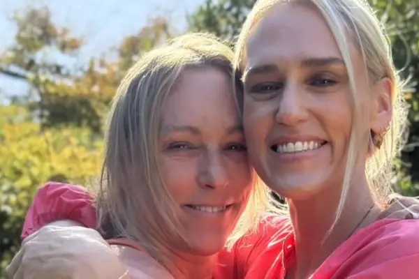 Virginia Demaria y su hermana Gabriela ,Redes sociales