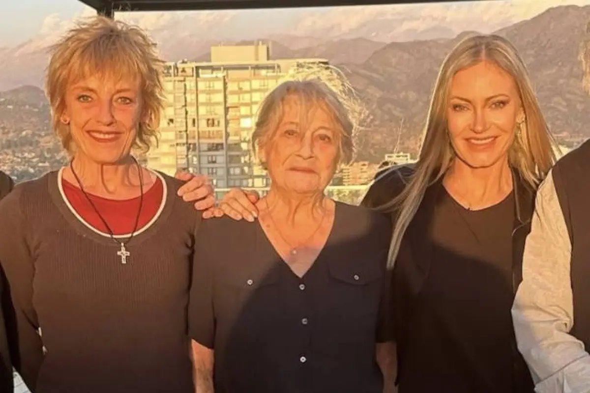 Adriana Vacarezza, su madre, y Marcela, Captura de pantalla