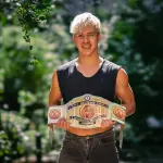 Foto Hans Kaempfer, Entregada a La Hora por Cash Love TV