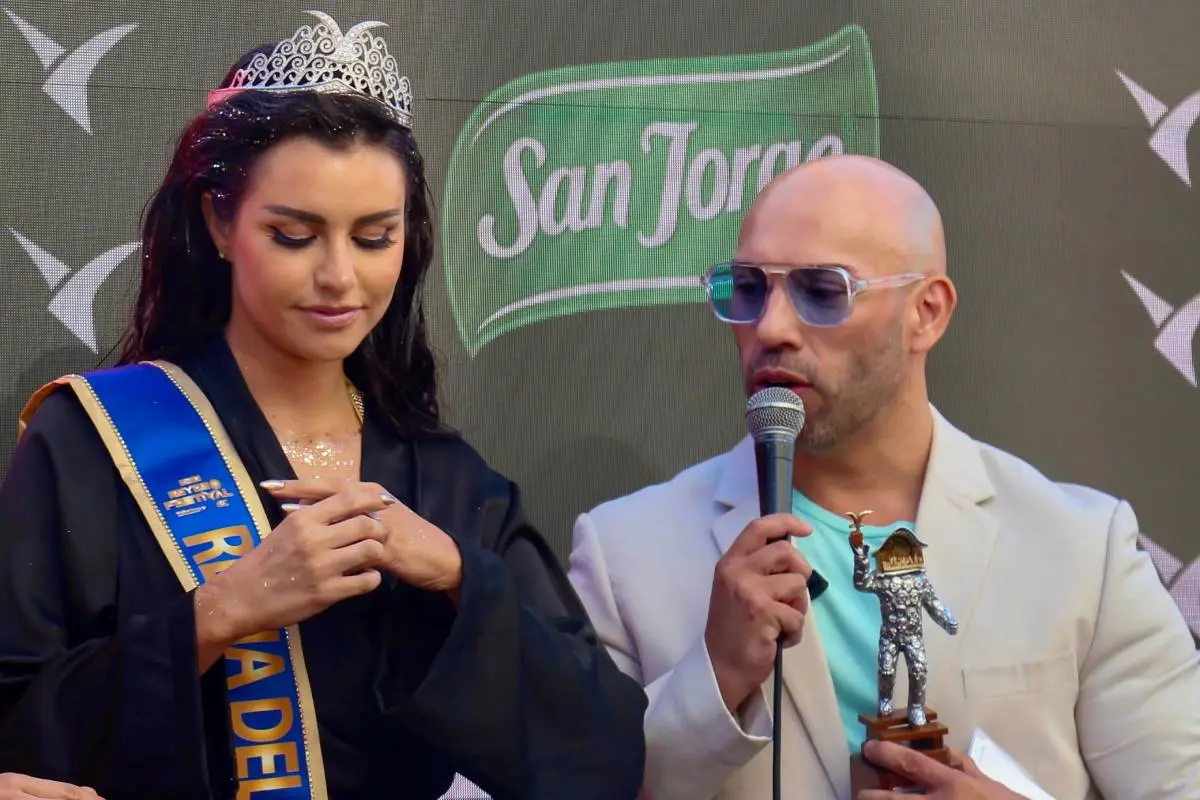 Christian Traub junto a Emilia Dides, Cedida