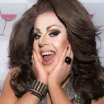 Asskha Sumathra, Revista Clóset