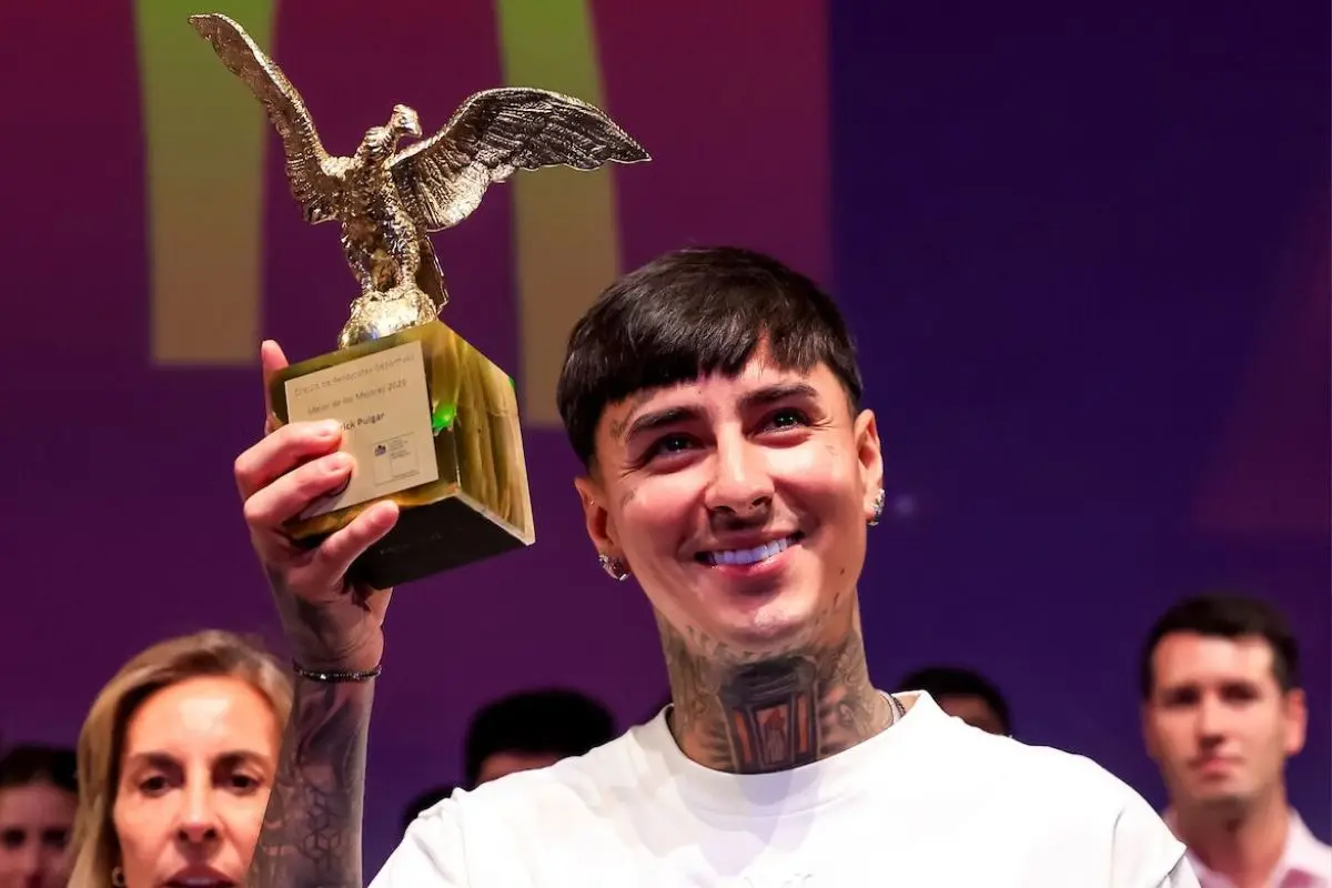 Erick Pulgar fue elegido como el mejor deportista del año, Pulgar