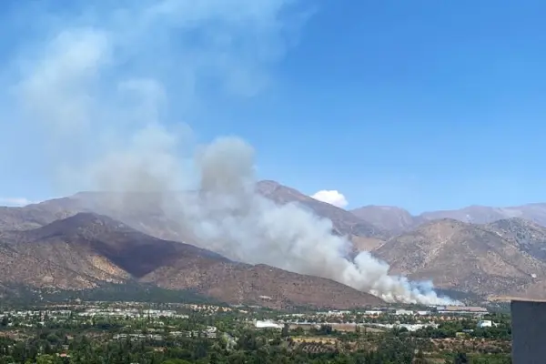 Reportan incendio en las cercanías del Claro Arena ,Redes sociales | X
