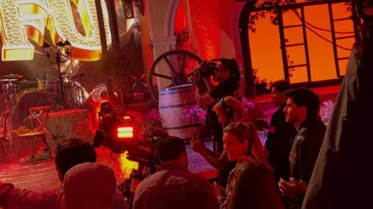 Carla Jara junto a Julio Robert en El Patagual - Captura | TVN