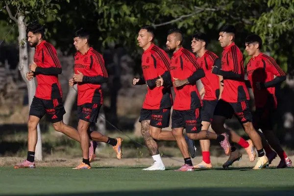 Colo Colo se prepara en pretemporada ,Redes sociales