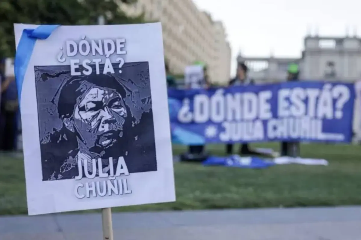 Julia Chuñil, Agencia Uno 