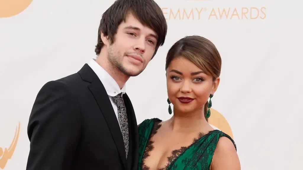    - Sarah Hyland y Matt Prokop - Los Angeles Time