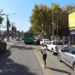 Prohibición de estacionamiento en Gran Avenida, Cedida