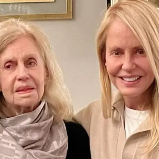 Cecilia Bolocco y su madre, Rose Marie Fonck ,Redes sociales