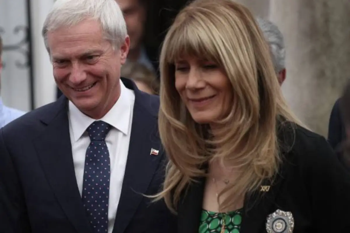 Ximena Rincón, Agencia Uno 