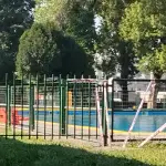 Piscina donde ocurrió el incidente, T13 (Canal 13)