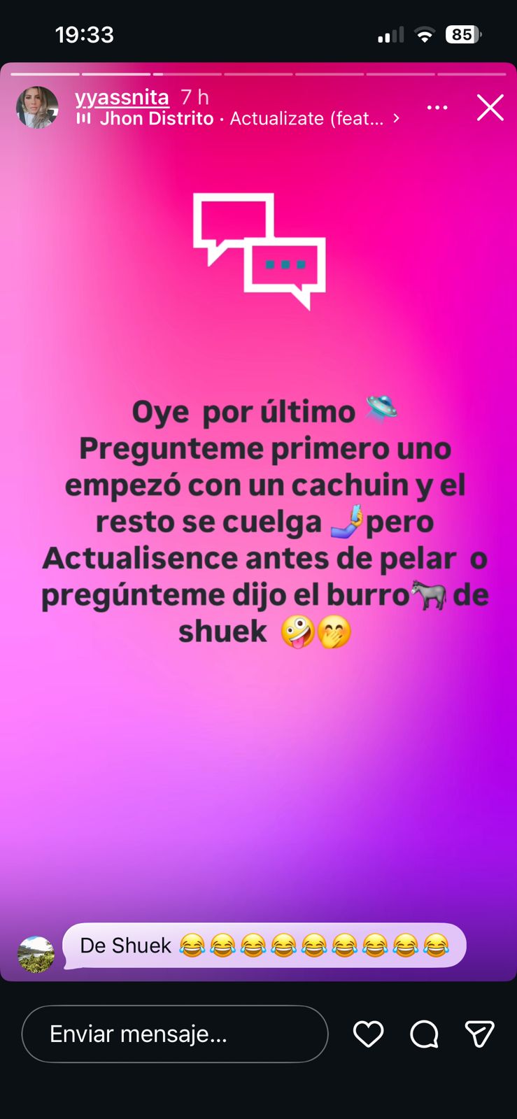 Yasna Muñoz, madre de Marcianeke - Instagram