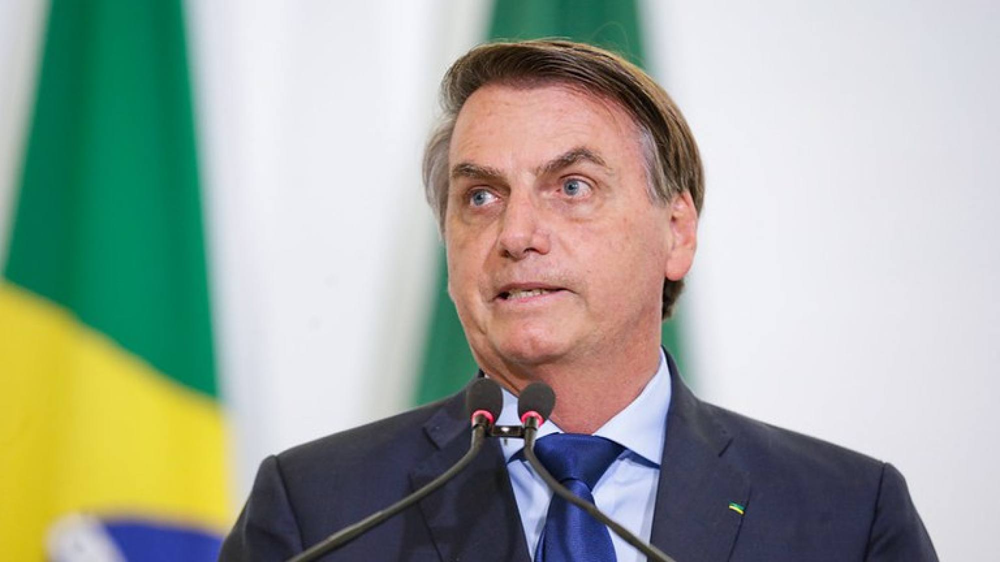 Expresidente de Brasil Jair Bolsonaro sufre fuerte caída en prisión