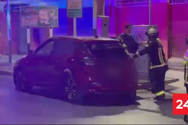 Accidente de tránsito en cuestión ,24horas.cl (cuenta personal de X)