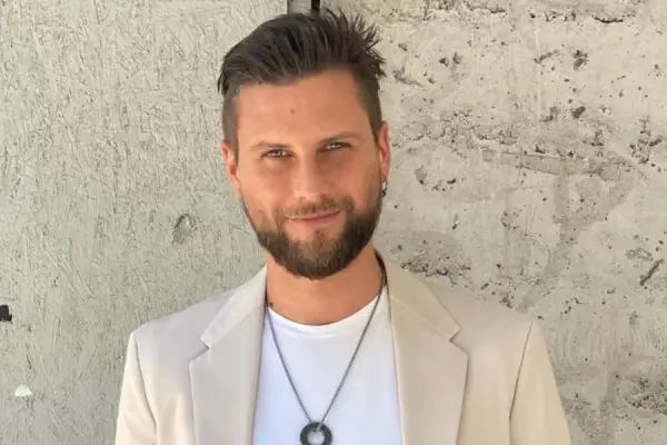 La drástica decisión de Jean Philippe Cretton ,Redes sociales | Referencial