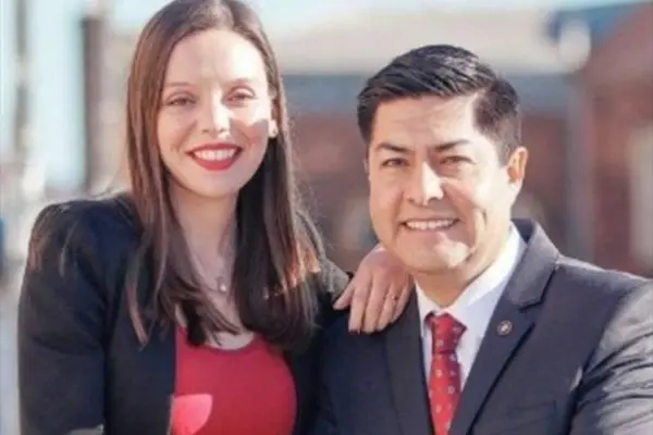 Camila Flores y Percy Marín ,Redes sociales