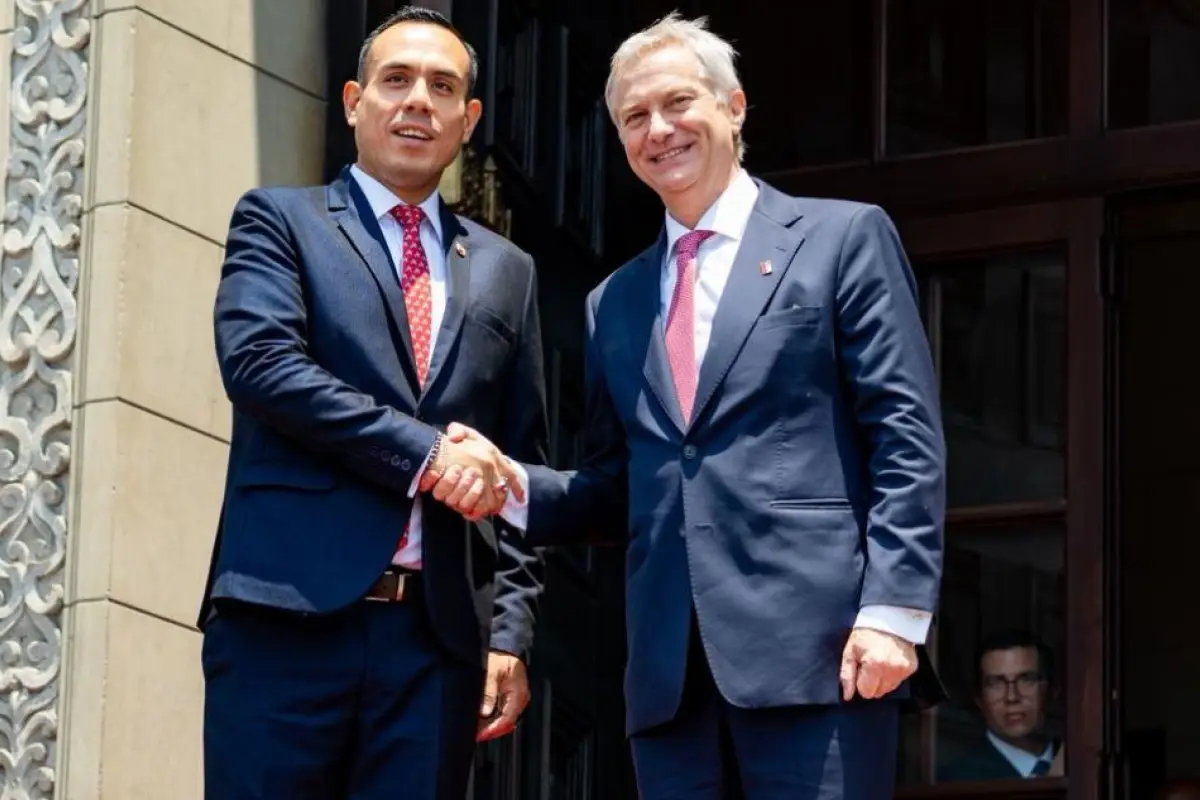 José Jerí (izquierda) y José Antonio Kast (derecha), BioBio Chile