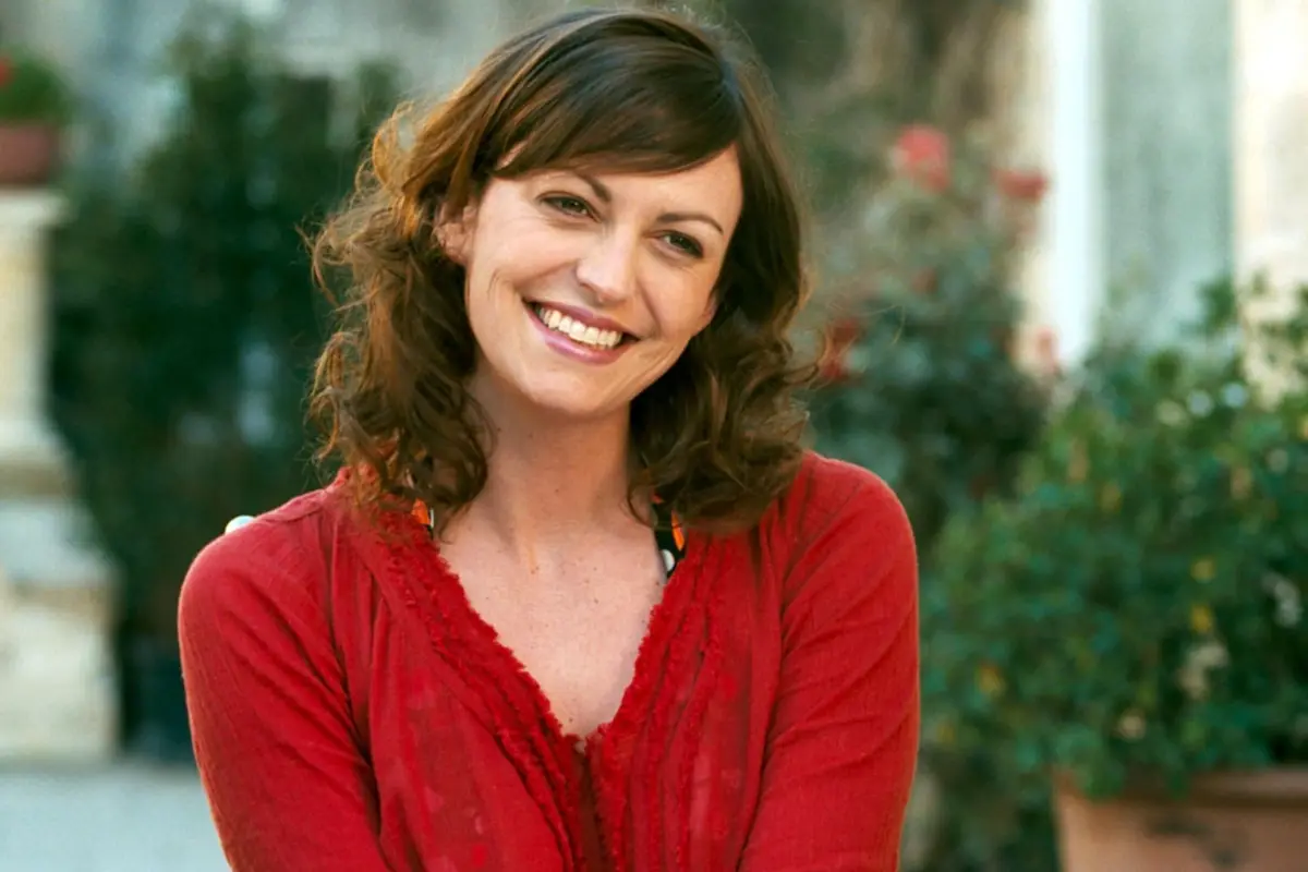 Claire Brosseau, Telecinco.es