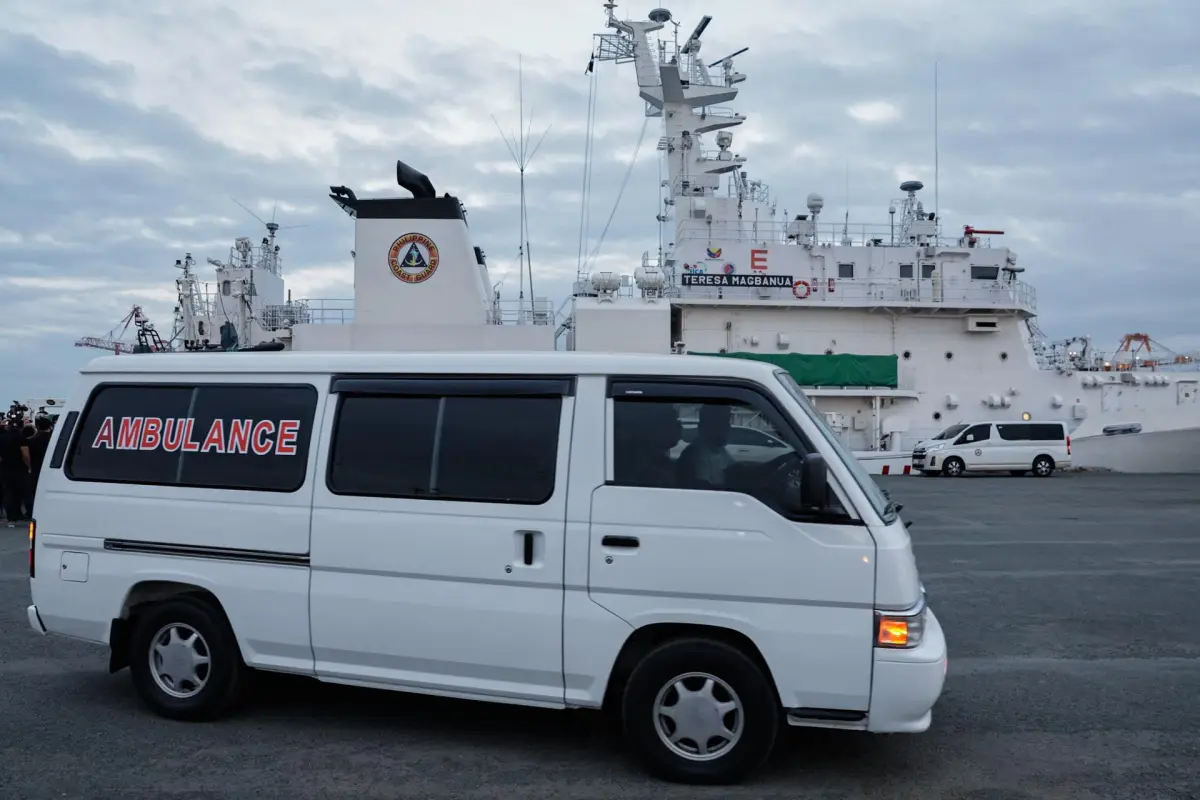 Servicios de rescate atendiendo la emergencia, Agencia EFE