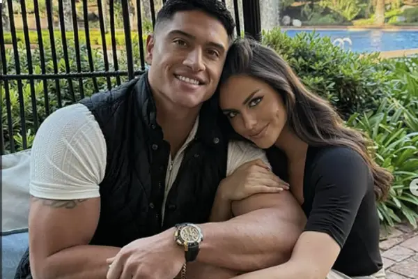 Emilia Dides ,Instagram