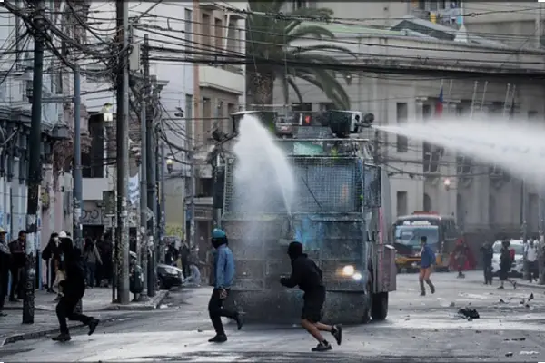 Carabineros ,Agencia Uno 