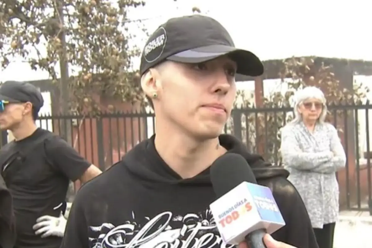 Pailita lidera grupo de voluntarios en zona afectada por incendios, Captura | Buenos días a todos