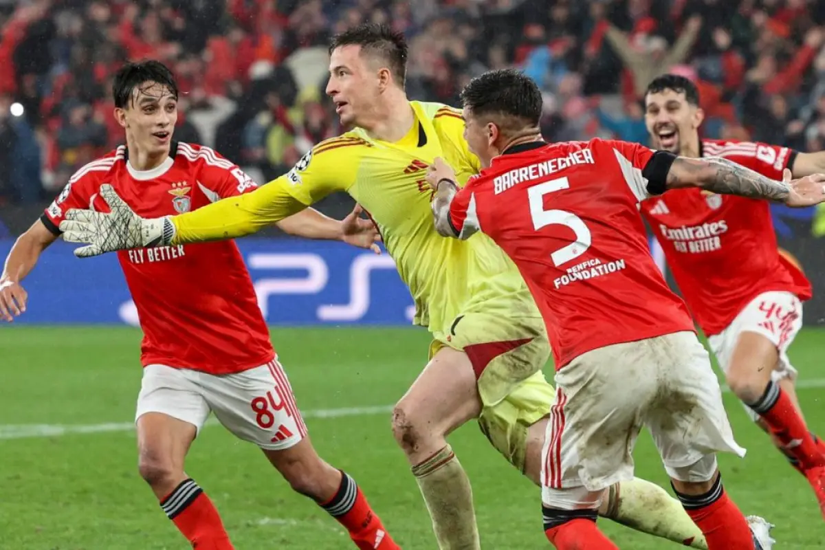 Gol de Anatoliy Trubin, -