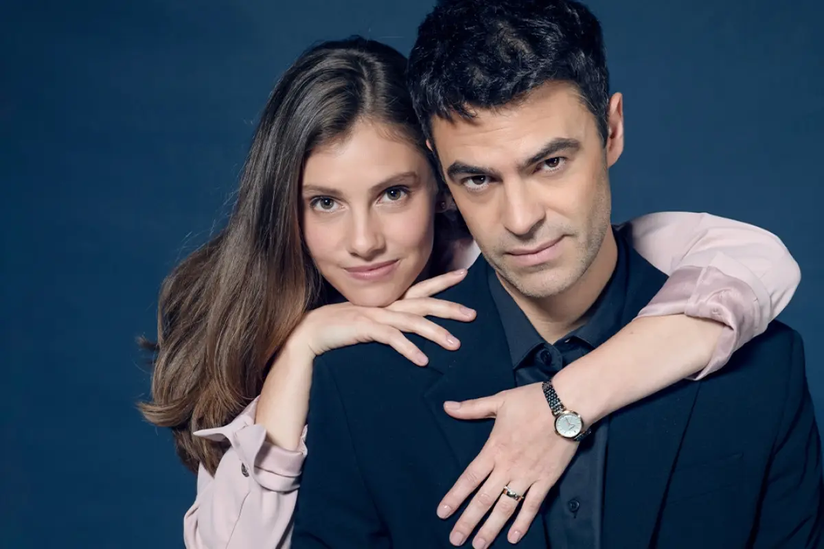 Jorge Arecheta y Octavia Bernasconi, Google