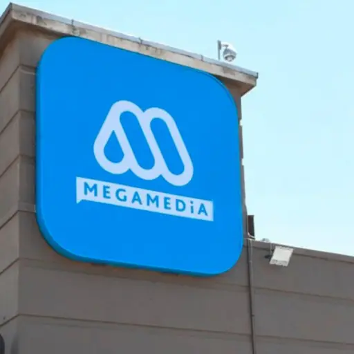 Mega respondió con firmeza a Di Mondo ,red X