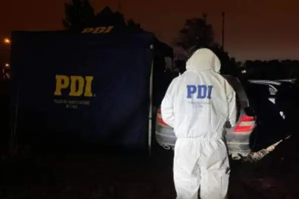 Dos balazos dieron muerte a la mujer ,red X