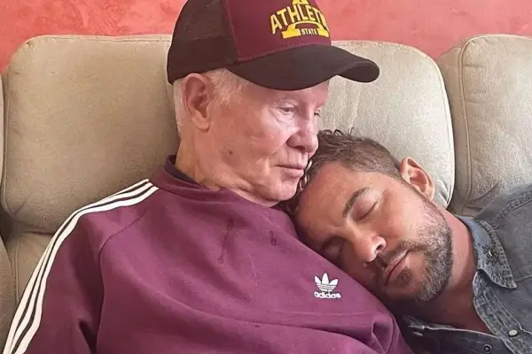 José Bisbal junto con su hijo David  ,El Desmarque