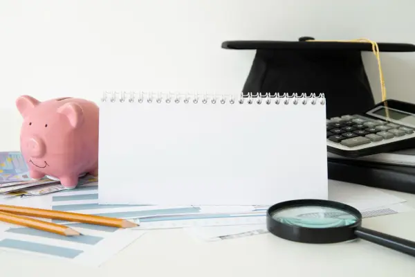 Presión financiera en marzo  ,Cedida