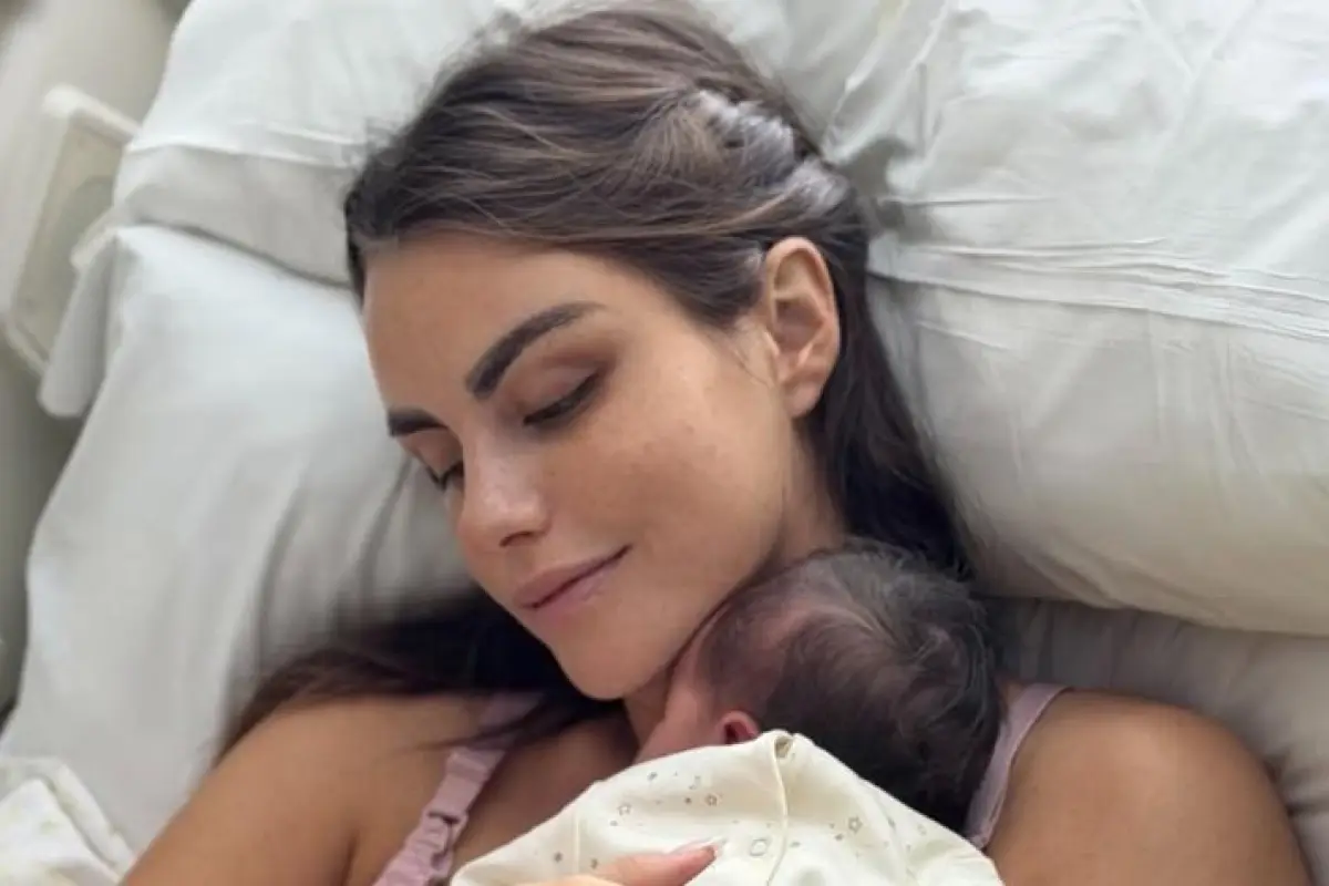 Emilia Dides y su hija Mía , Emilia Dides | Instagram