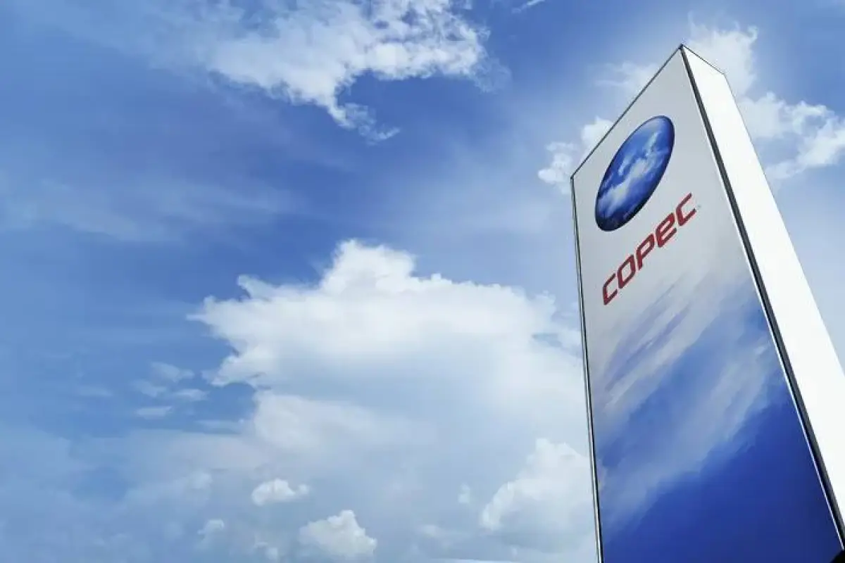 Trabajador de Copec insultó a pareja lesbiana, Copec