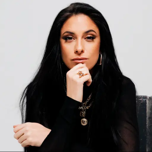 María Peláe ,Redes sociales