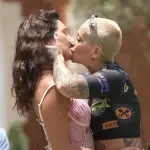 Beso entre Camila Nash y Furia Scaglione, Redes sociales