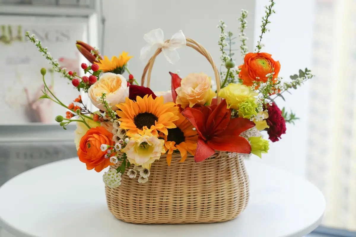 Ramo de flores, Cedida