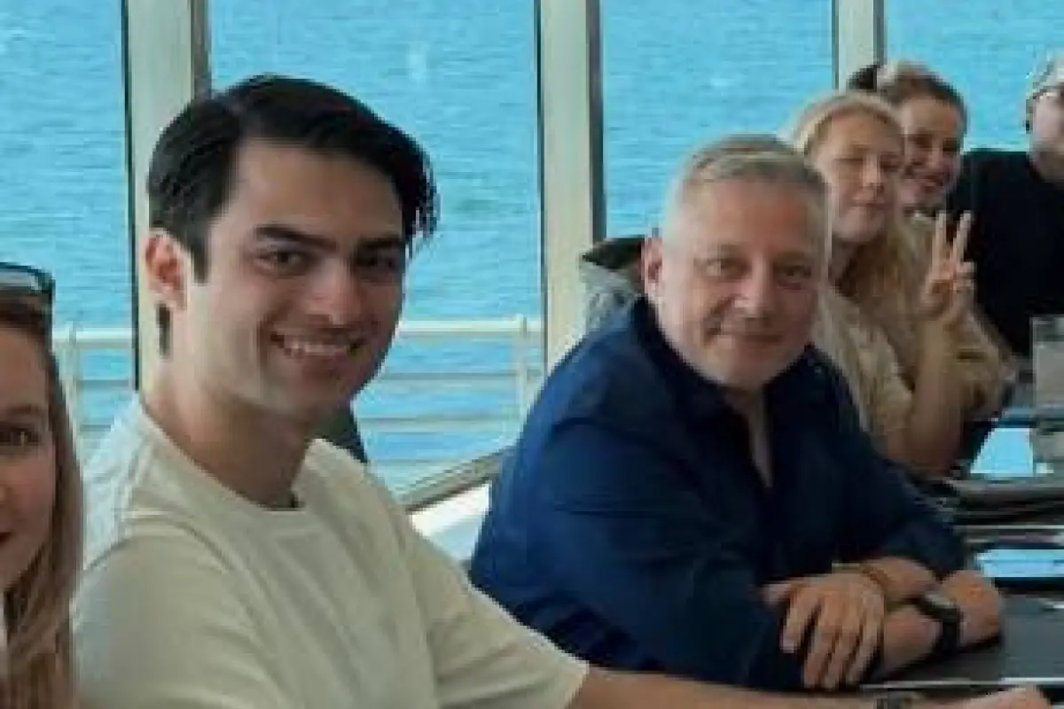 Matteo Bocelli y Juan Manuel Astorga, Captura de pantalla