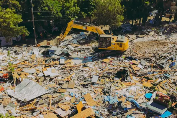 Desalojo de la Toma Dignidad ,Cedida